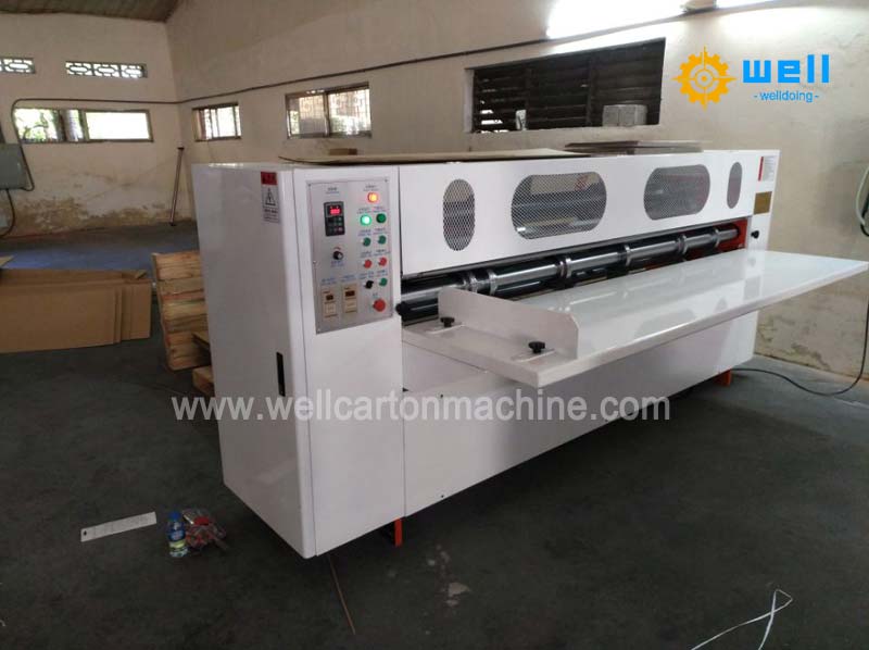 Corrugated cardboard rotary slitting scoring machinery