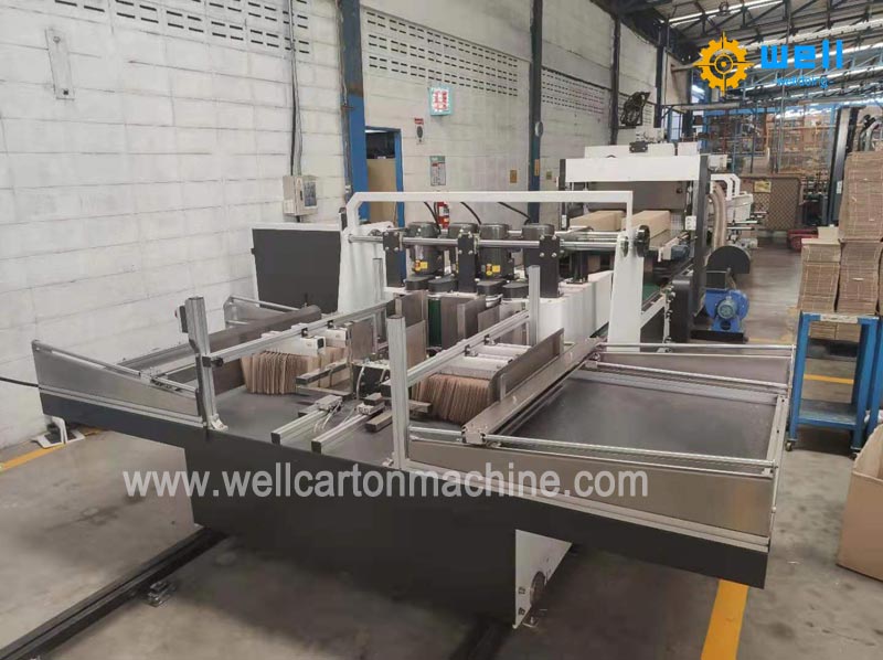 Beer box partition assembly machine