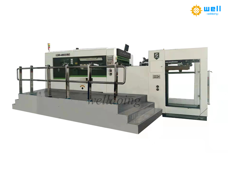 Flat bed die cutting machine Flat bed die cutting machine