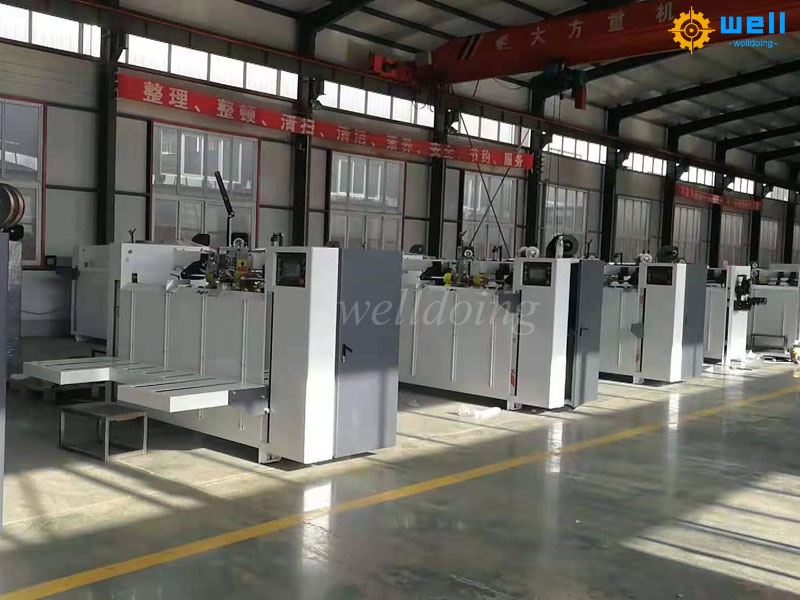 China factory semi-auto box stitching machine China factory semi-auto box stitching machine