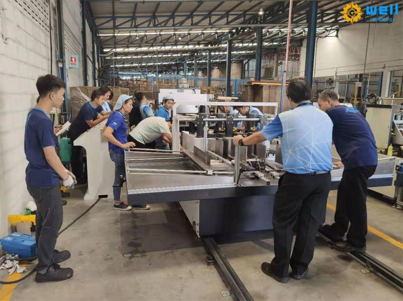 Drink carton partition assembly machine