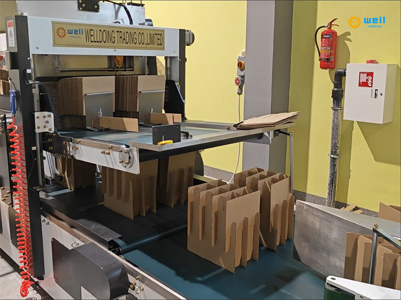 Paperboard Partition assembler machine