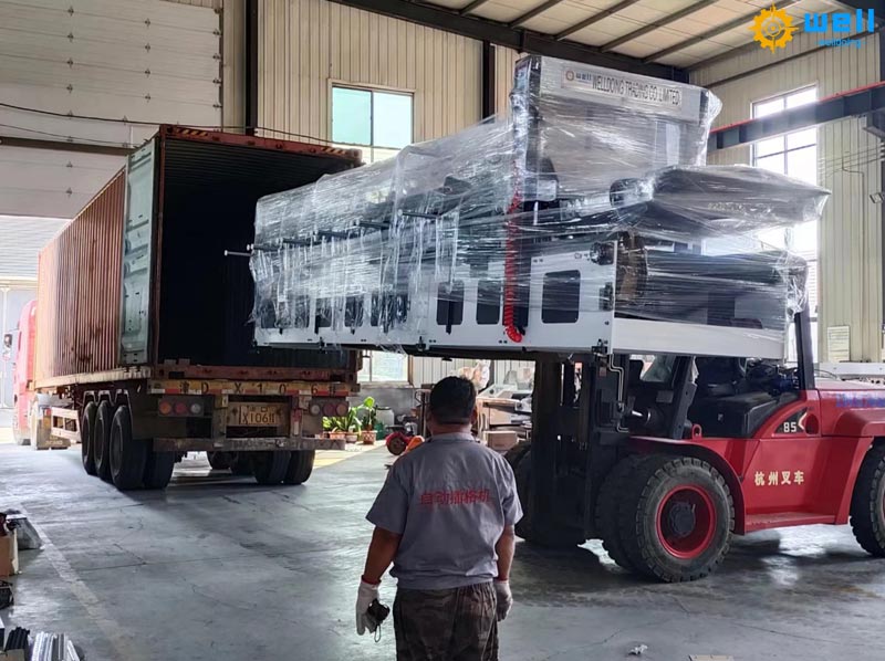Three insert corrugated cardboard partition assembly machine