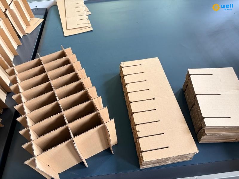 WD-Cost‑Effective Partition Assembler Machine for Carton Packaging Manufacturing Plants WD-Cost‑Effective Partition Assembler Machine for Carton Packaging Manufacturing Plants