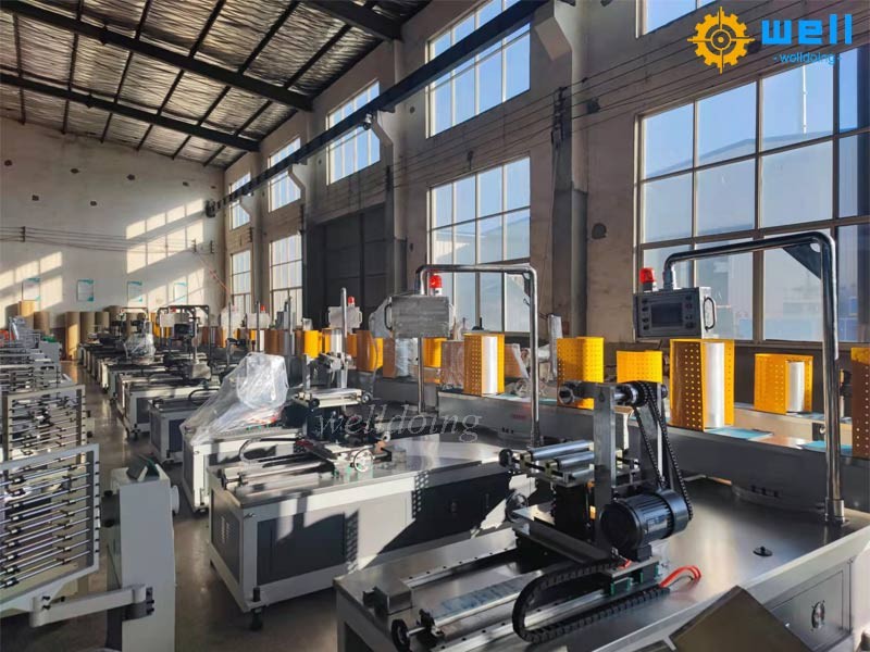 Automatic paper tube making machine