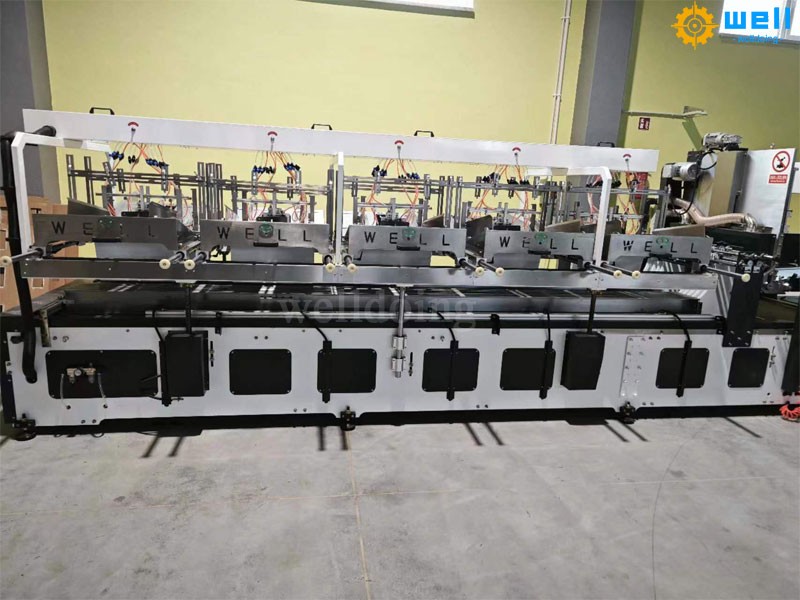 Automatic paper cardboard partition assembler machine