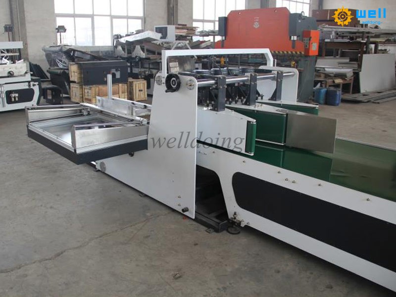 Operation points of the cardboard partition assembly machine